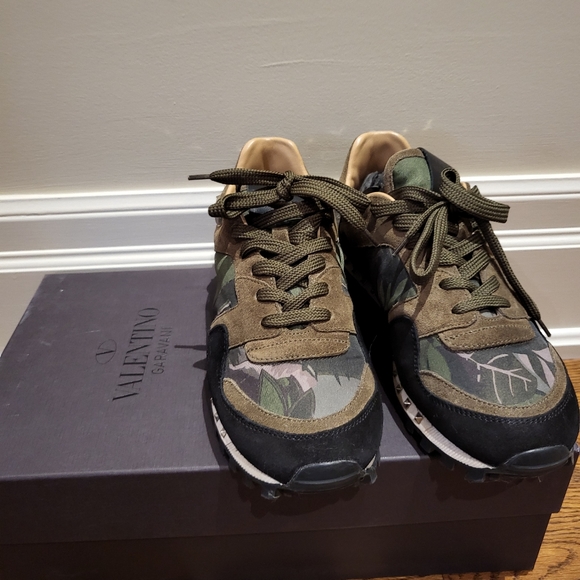 Valentino Sneakers for men - Picture 2 of 7
